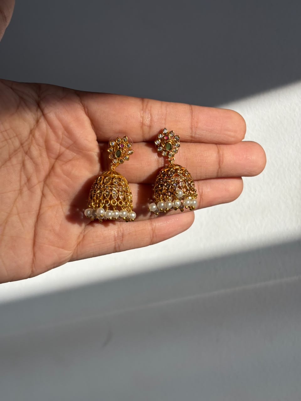 Antique Temple Pendant Necklace Set - thumbnail 2