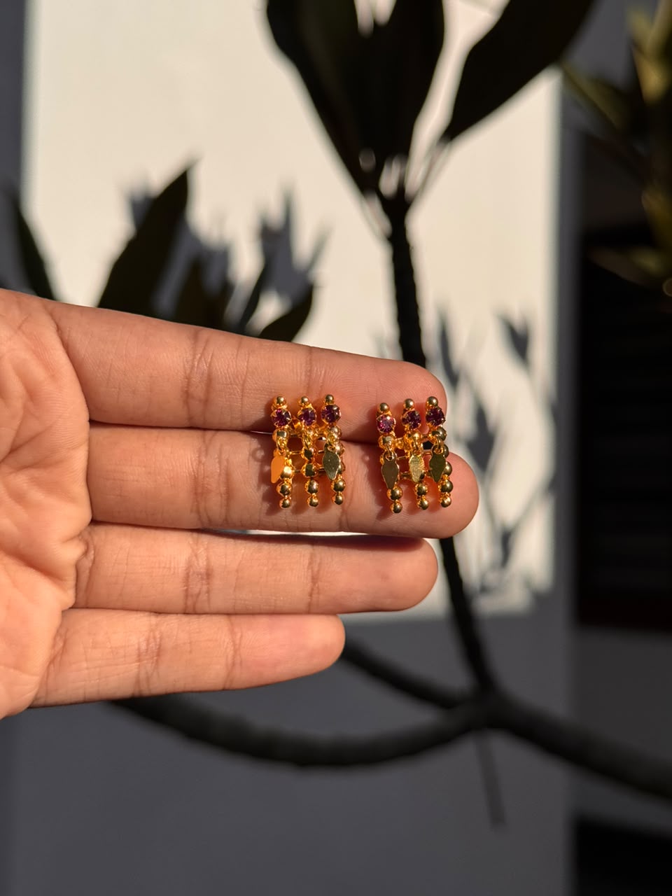 Ruby Stone Ilakkathali - thumbnail 2