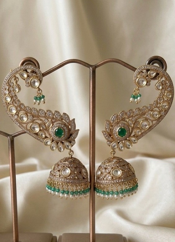 Emerald Kundan Jhumka Earrings