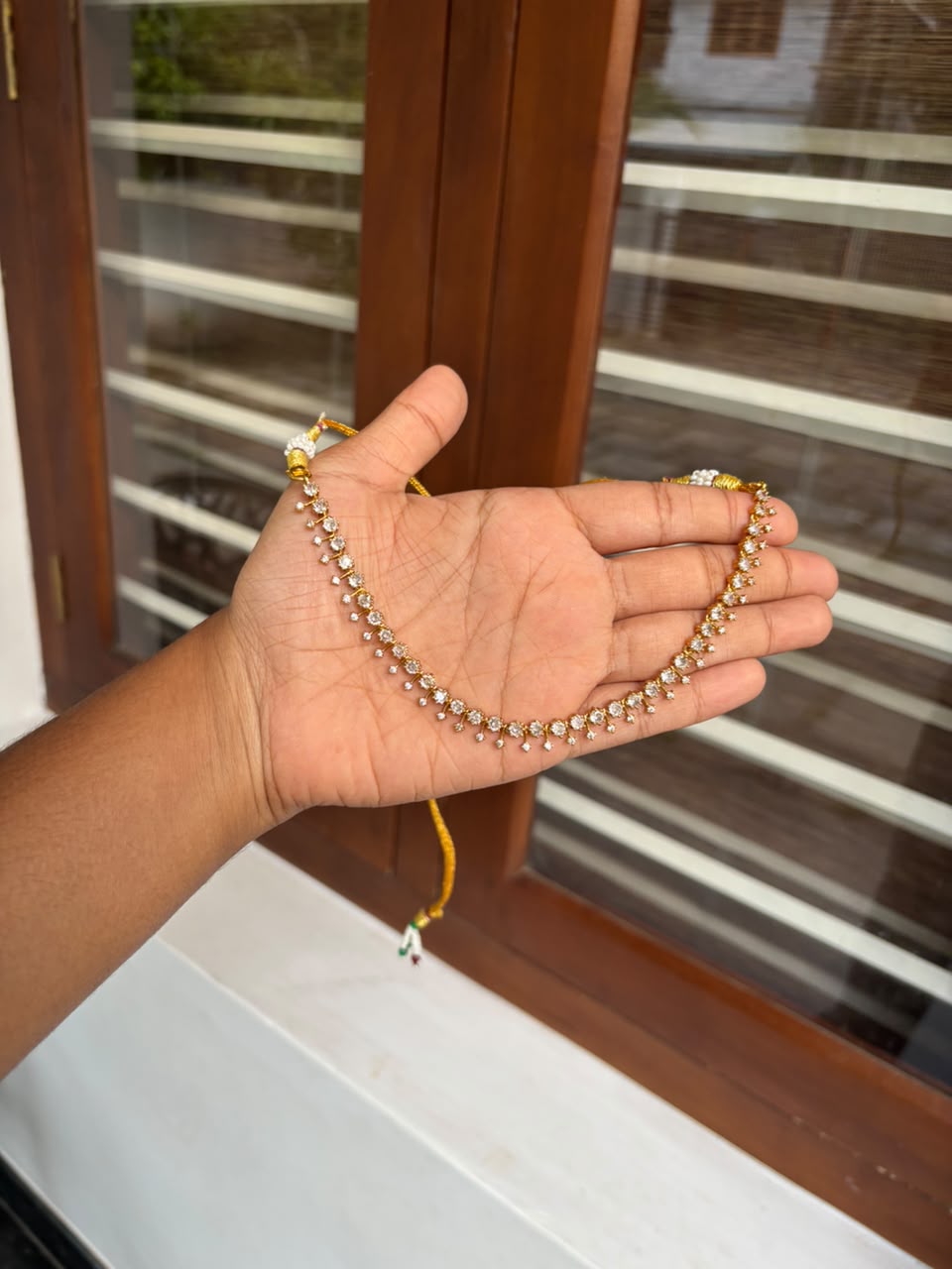 Minimal stone Choker Necklace